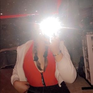 Meet your Posher, Kara